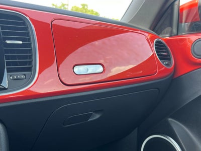2016 Volkswagen Beetle 1.8T SE