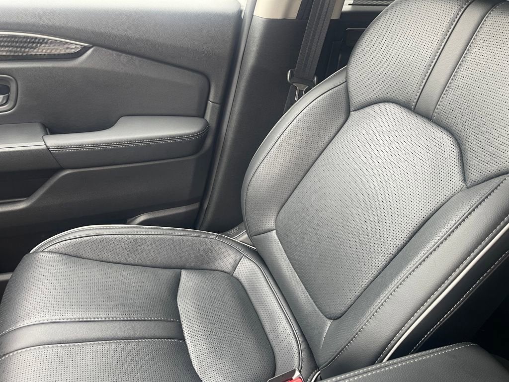 2025 Honda Pilot Elite