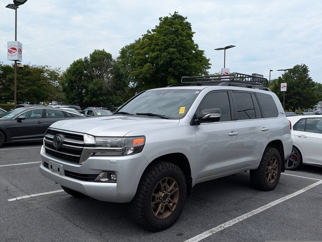 2021 Toyota Land Cruiser Base