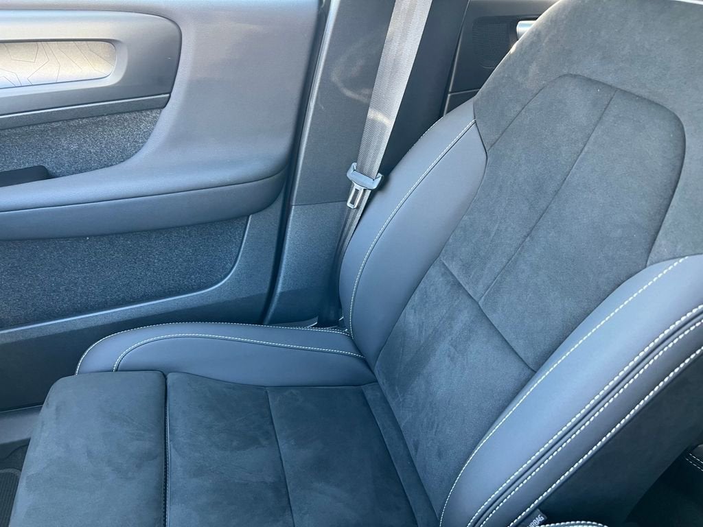 2022 Volvo C40 Recharge Pure Electri Ultimate