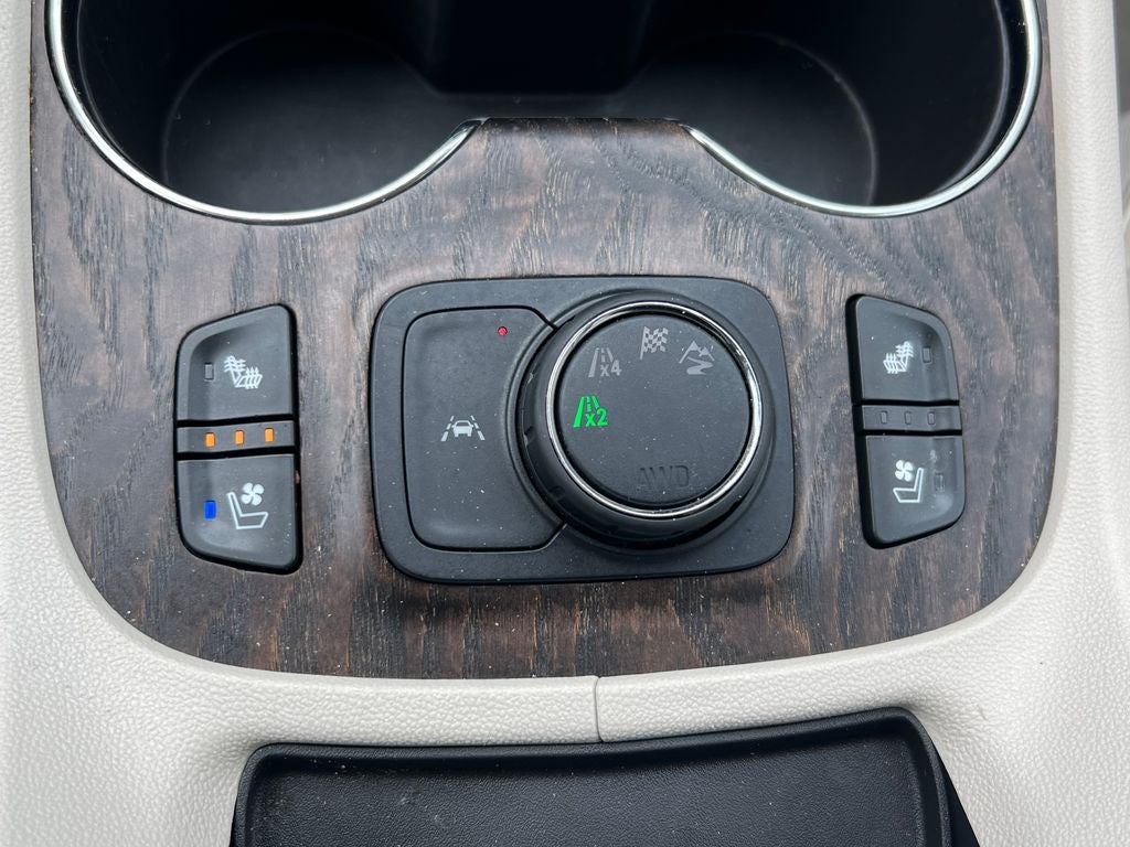 2020 GMC Acadia Denali