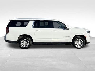 2024 Chevrolet Suburban LT