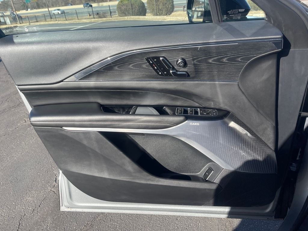 2024 Cadillac LYRIQ Luxury