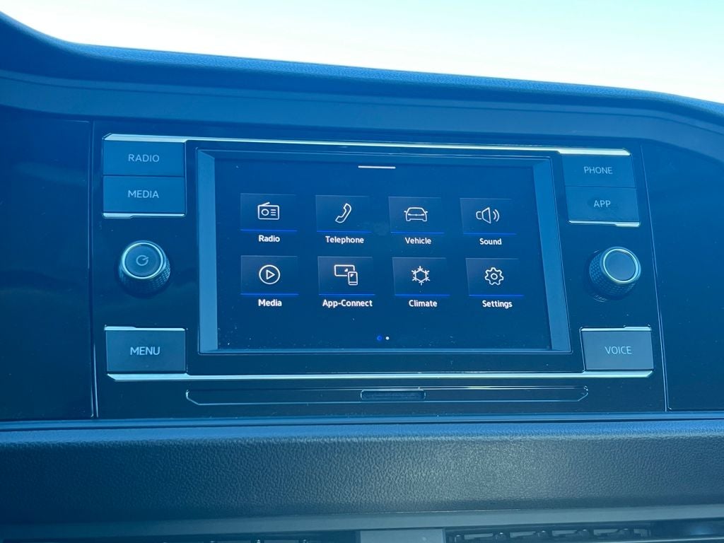 2024 Volkswagen JETTA SE