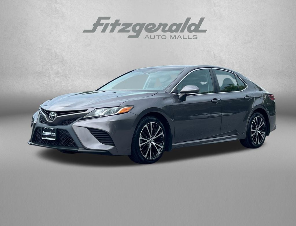 2018 Toyota Camry SE
