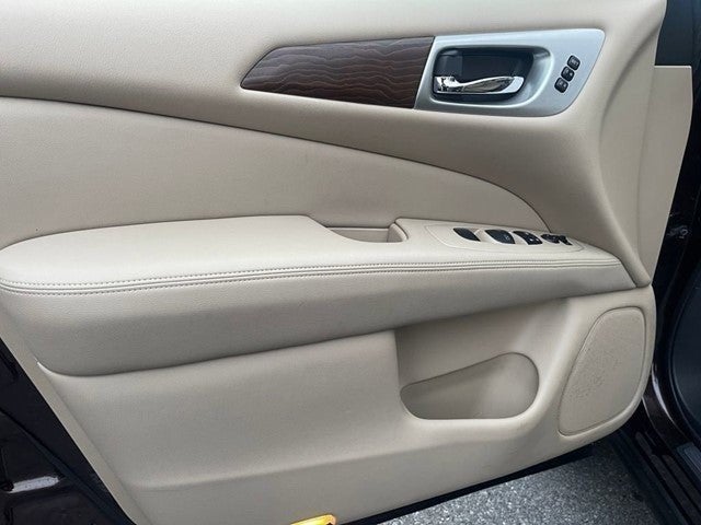 2019 Nissan Pathfinder Platinum