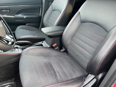 2025 Mitsubishi Outlander Sport S