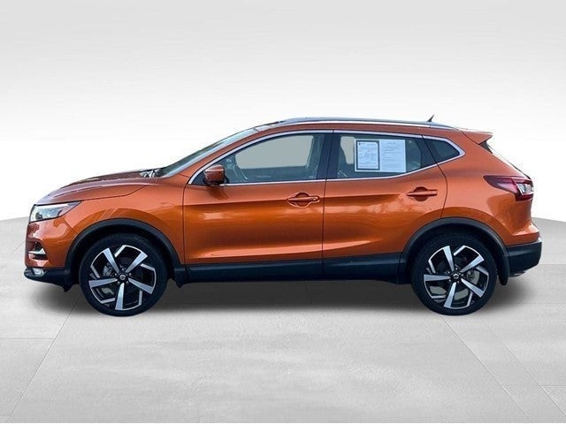 2022 Nissan Rogue Sport SL