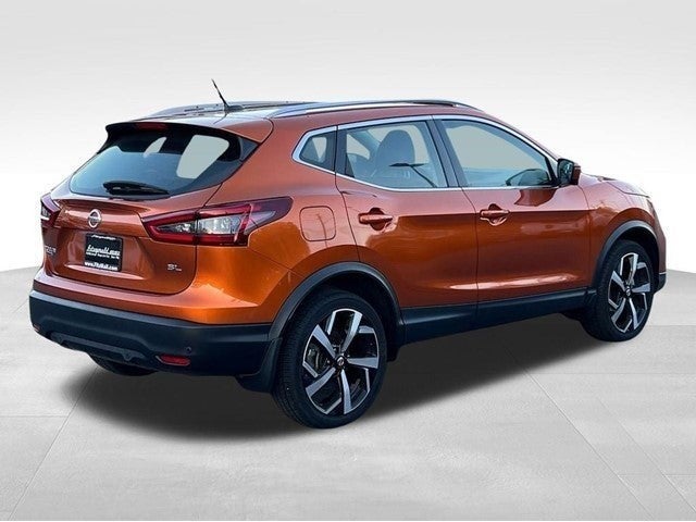 2022 Nissan Rogue Sport SL